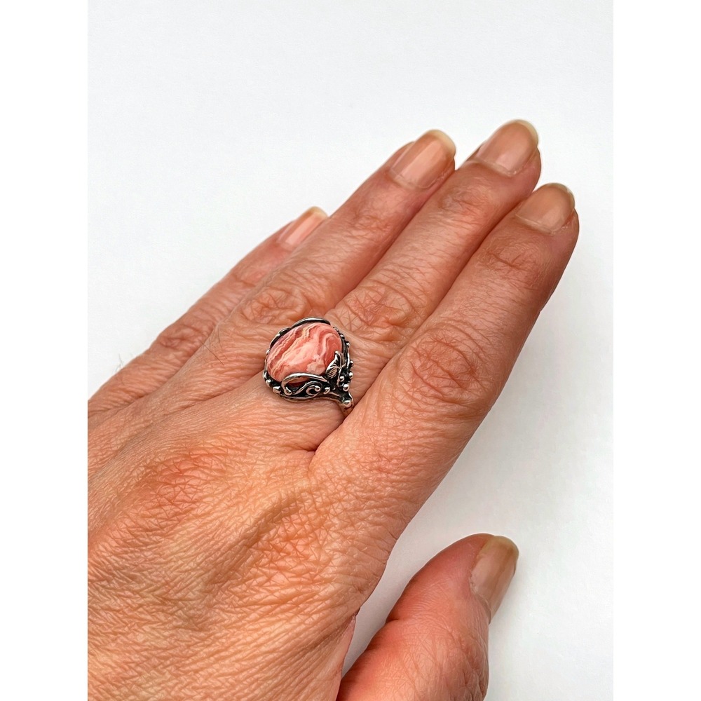 Vintage Pink Rhodochrosite Floral Ring Dainty Feminine Jewelry - Picture 9 of 11